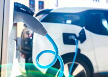 OPINION: Indian Electric Vehicle Conundrum: A tale of opportunities amid uncertainties