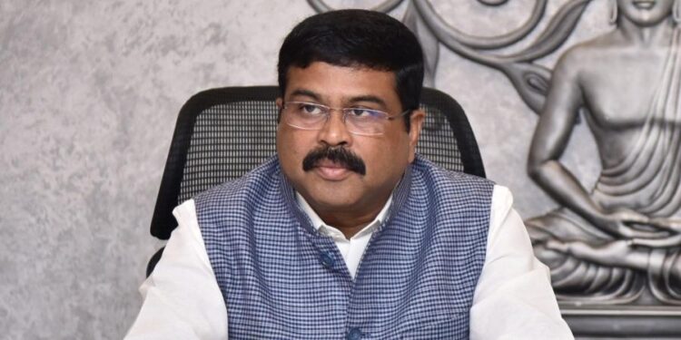 Expedite coal gasification project: Dharmendra Pradhan
