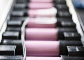 CESC, Exide Partner For First Large BESS Project In Bengal