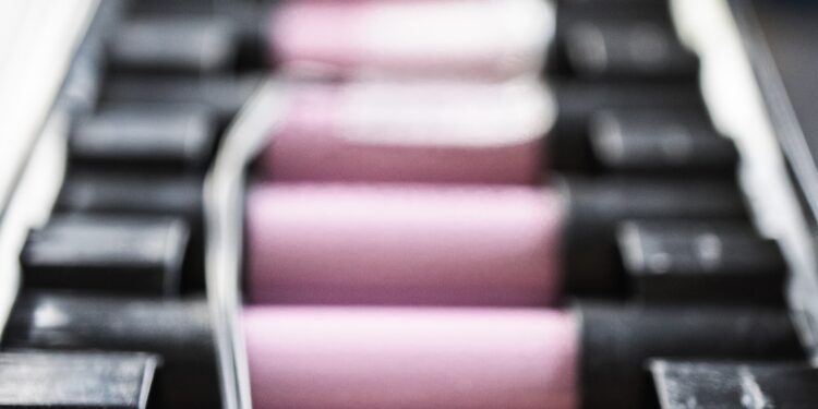 CESC, Exide Partner For First Large BESS Project In Bengal