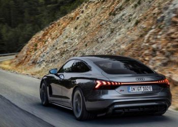 Audi-RS_e-tron_GT-2022