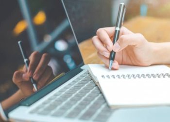 5 New Year’s Resolutions That AI Professionals Can Take In 2022